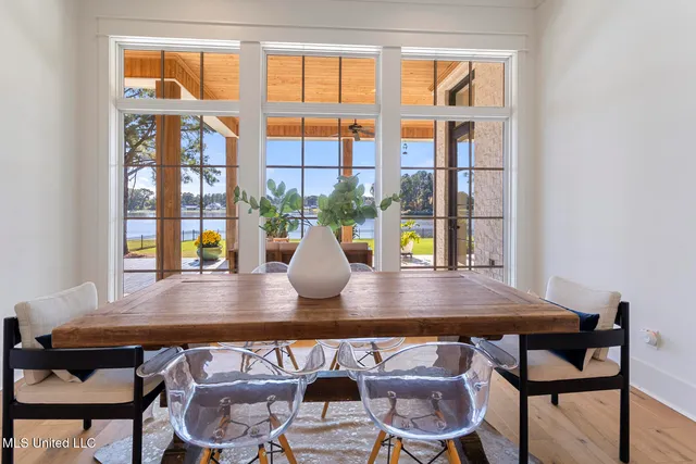 $1,025,000 | 248 Westlake Circle, Madison, MS 39110