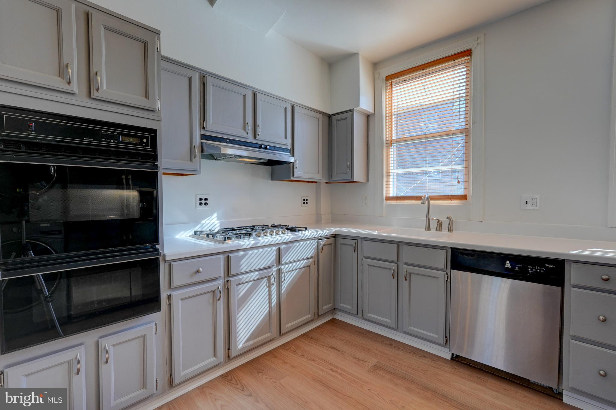 1209 I Street Southeast Washington, DC 20003 - Photo 11 of 30
