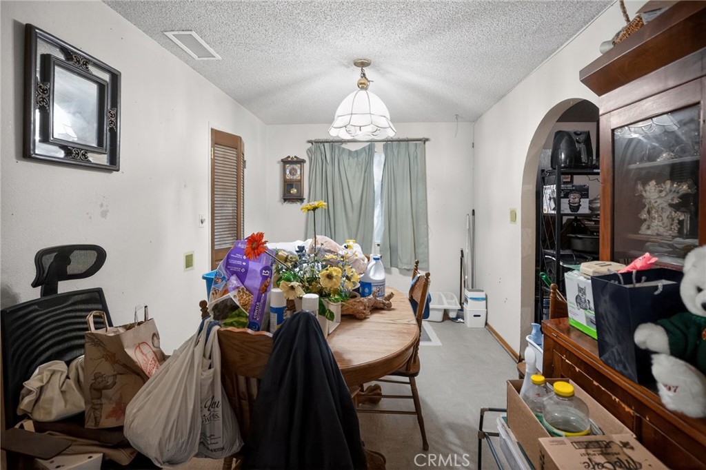 6561 Tokay Road Tujunga, CA 91042 - Photo 16 of 30