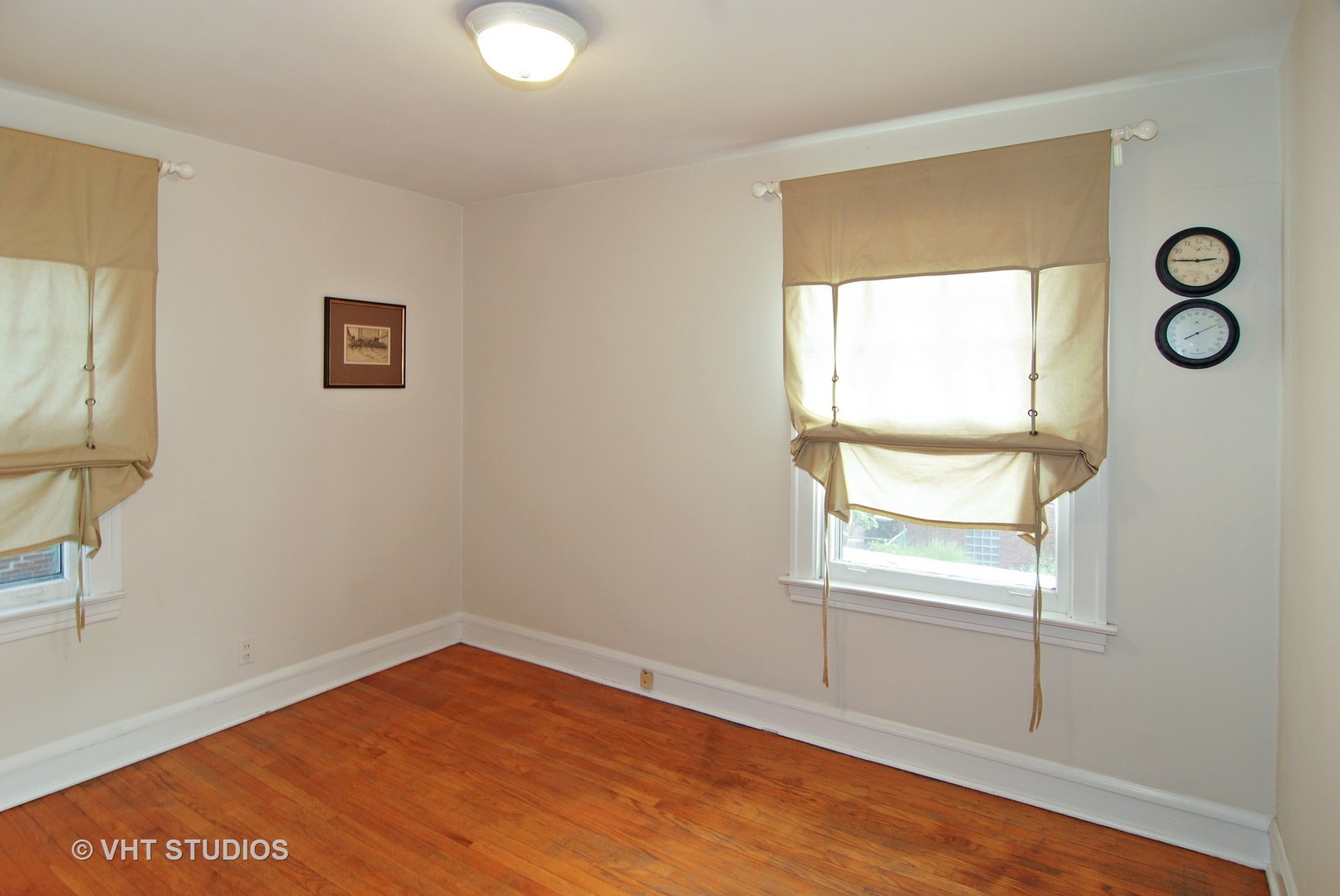 315 Northwood Road Riverside, IL 60546 - Photo 11 of 22