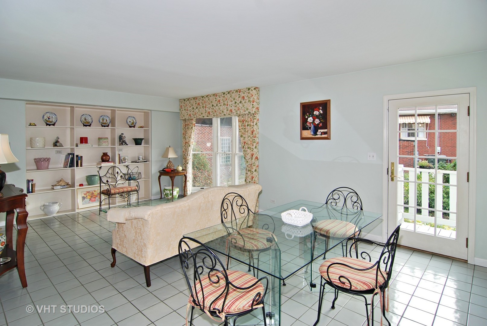 315 Northwood Road Riverside, IL 60546 - Photo 7 of 22