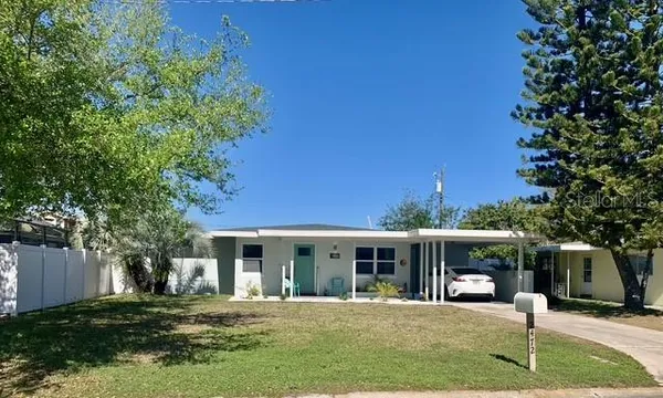 $339,900 | 2472 Coronado Way, Dunedin, FL 34698