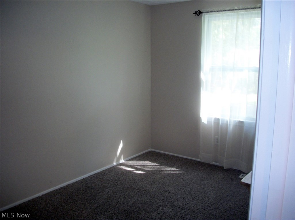 1796 Falkirk Road Madison, OH 44057 - Photo 15 of 21
