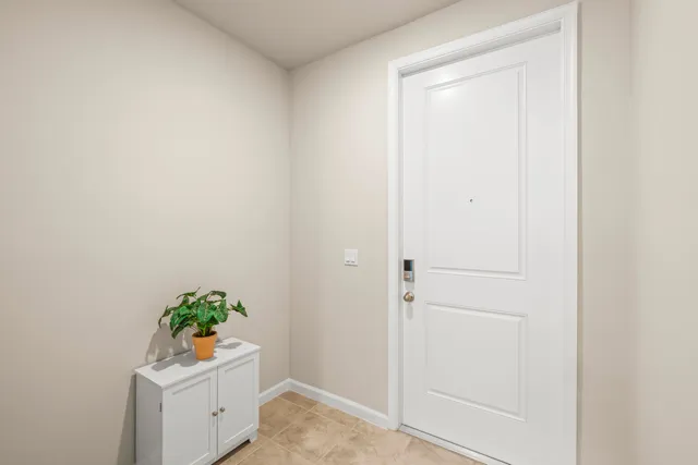 $381,999 | 5657 Mentmore Drive, West Palm Beach, FL 33407