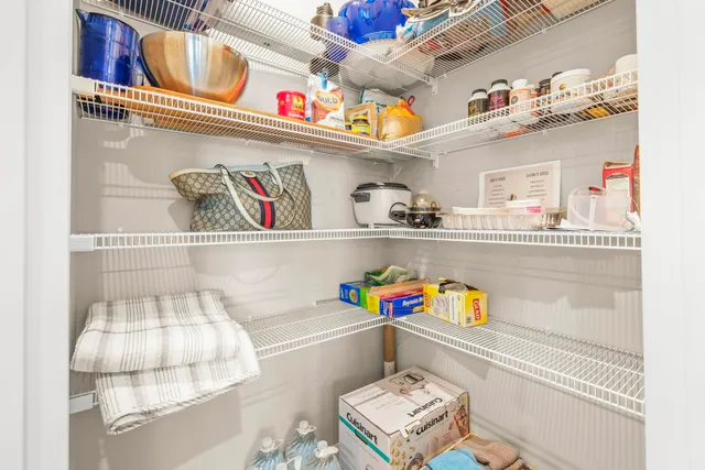 $381,999 | 5657 Mentmore Drive, West Palm Beach, FL 33407