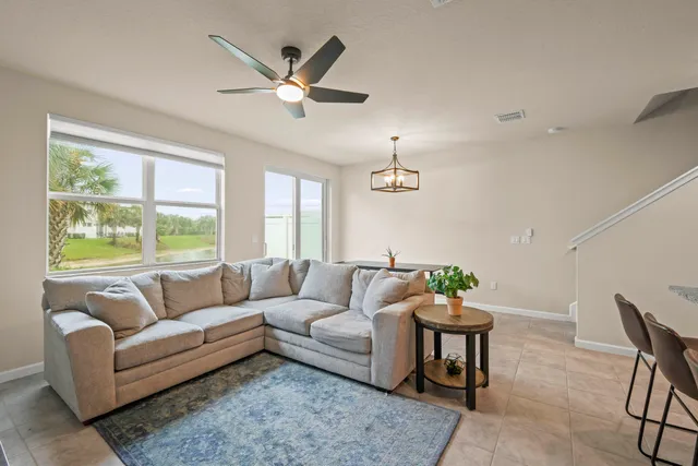 $381,999 | 5657 Mentmore Drive, West Palm Beach, FL 33407