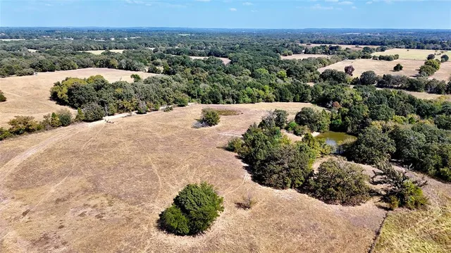 a view of a outdoor space