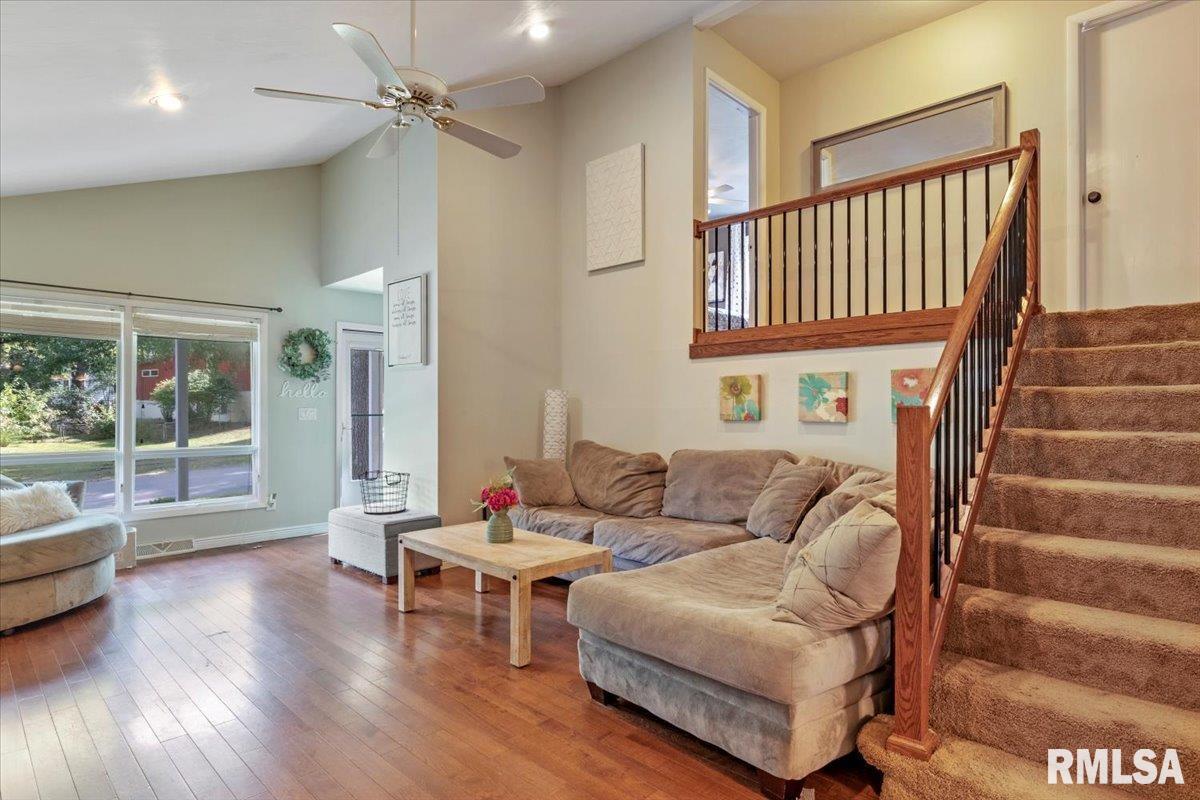 205 Whitefield Road Springfield, IL 62702 - Photo 5 of 34
