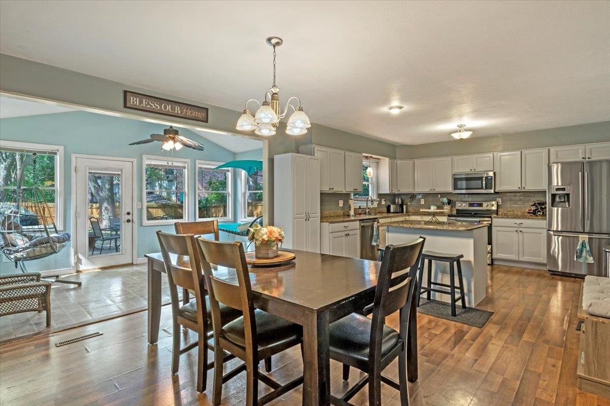205 Whitefield Road Springfield, IL 62702 - Photo 6 of 34