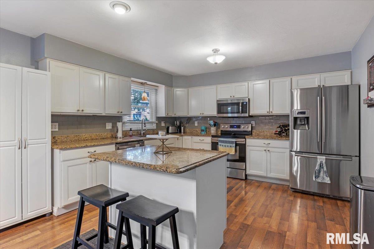 205 Whitefield Road Springfield, IL 62702 - Photo 9 of 34