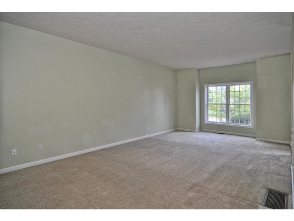6 Swenson Road Bedford, NH 03110 - Photo 11 of 25