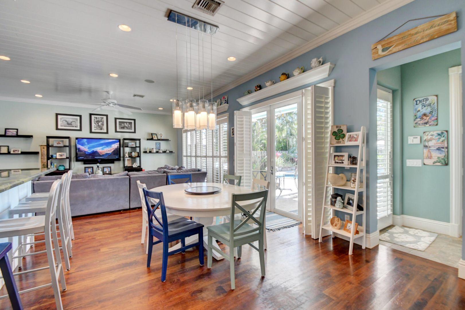 930 Southwest 21st Lane Boca Raton, FL 33486 - Photo 43 of 71 BREAKFAST NOOK 3