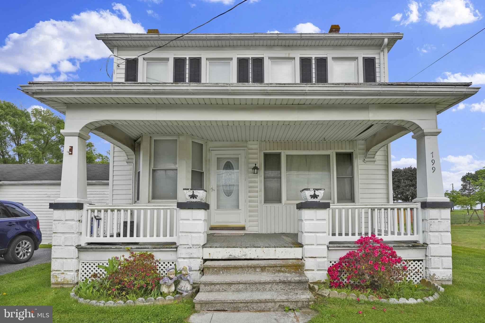 799 Hanover Pike Littlestown, PA 17340 - Photo 3 of 20 Big front porch