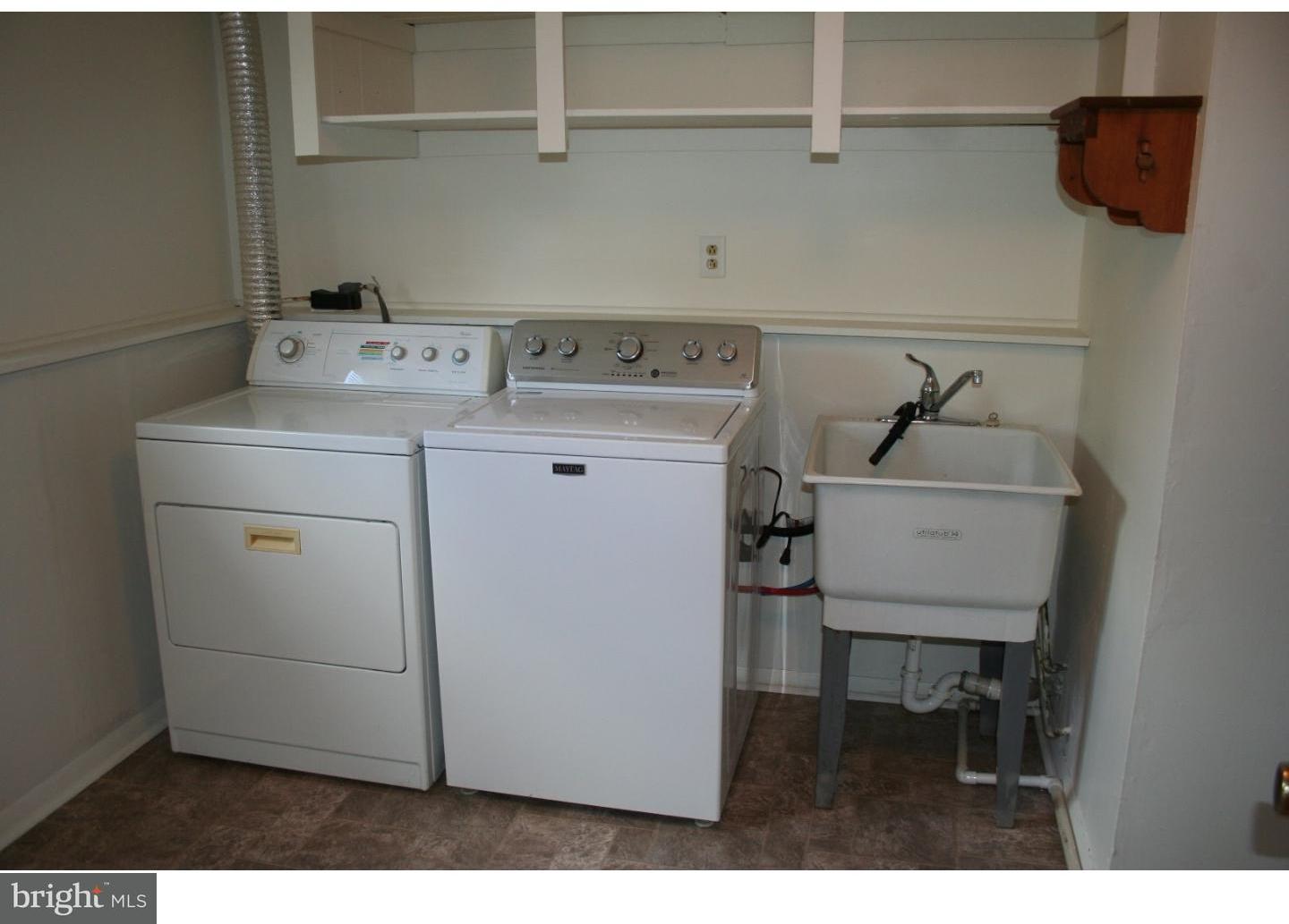 9 Carole Road Newark, DE 19713 - Photo 13 of 17 Laundry Room