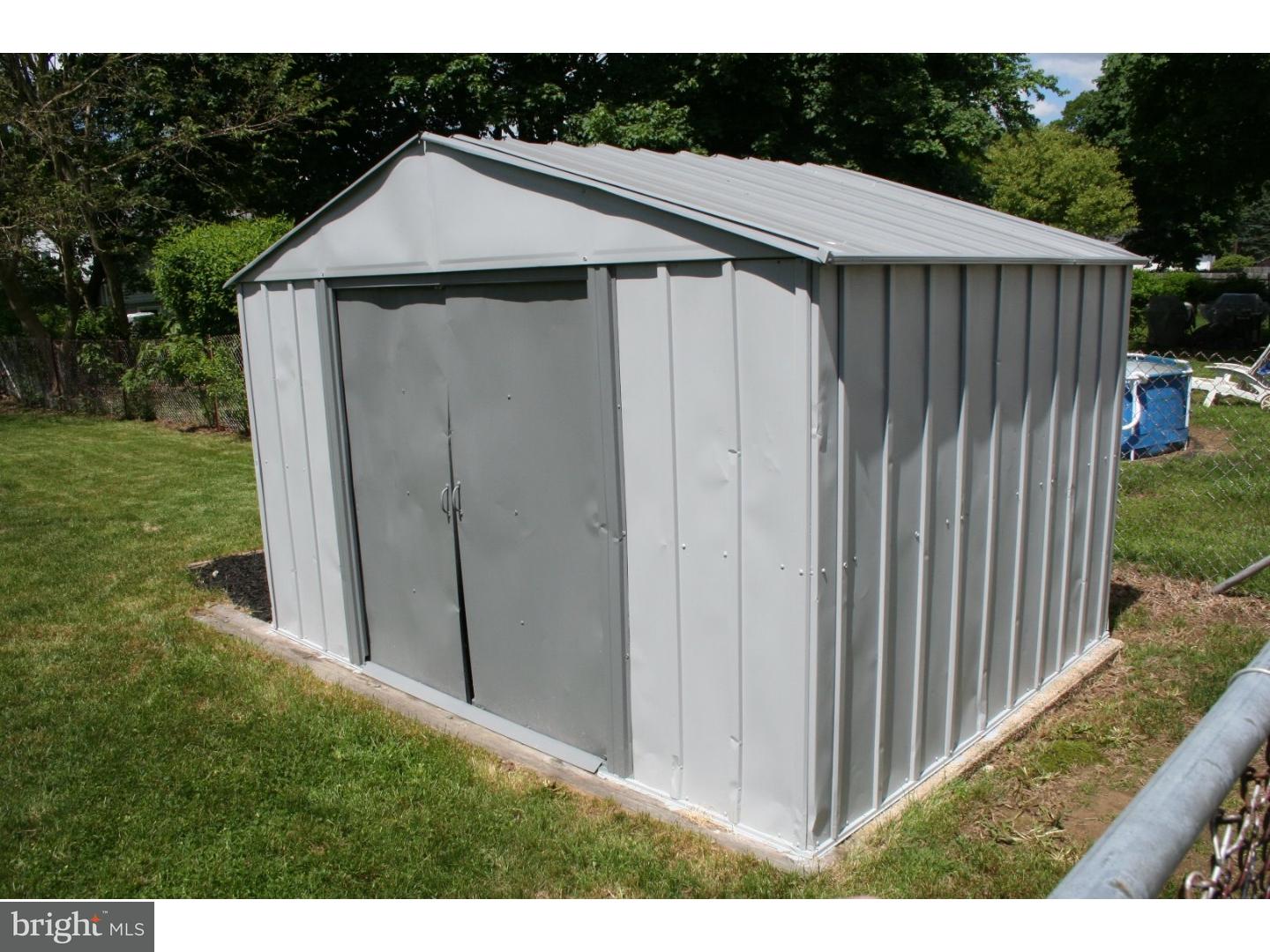 9 Carole Road Newark, DE 19713 - Photo 16 of 17 Storage Shed