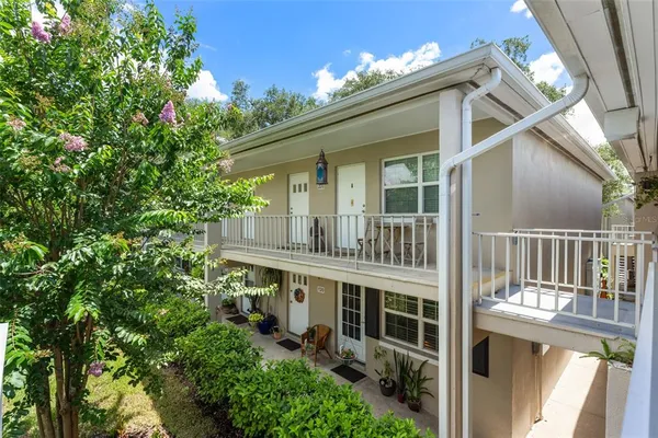 $199,900 | 2500 Lee Road, Unit 220, Winter Park, FL 32789