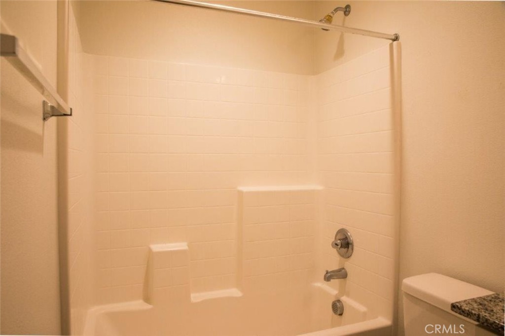 260 Brittania Road Hemet, CA 92543 - Photo 18 of 38 Gallery Image 18