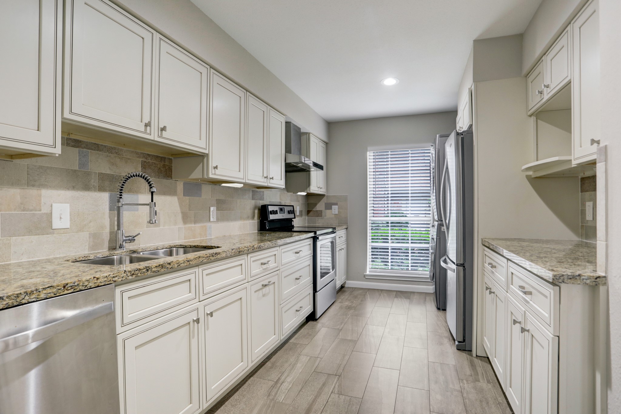 6403 Burgoyne Road, Unit 7 Houston, TX 77057 - Photo 11 of 34