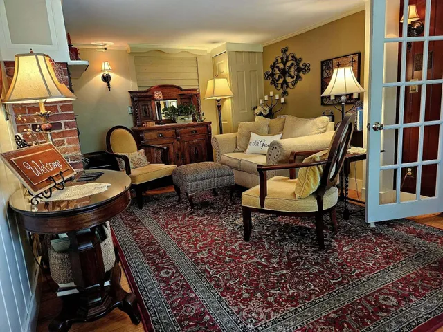 $1,350,000 | 91 South Street, Gorham, ME 04038