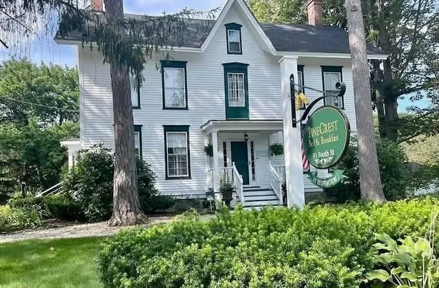 $1,350,000 | 91 South Street, Gorham, ME 04038