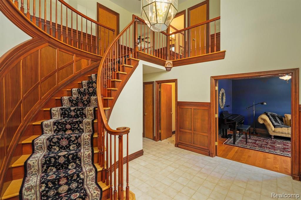 1026 Springwood Lane Rochester Hills, MI 48309 - Photo 12 of 33