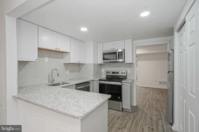 $2,900 | 1155 Golden Pond Court, Voorhees, NJ 08043