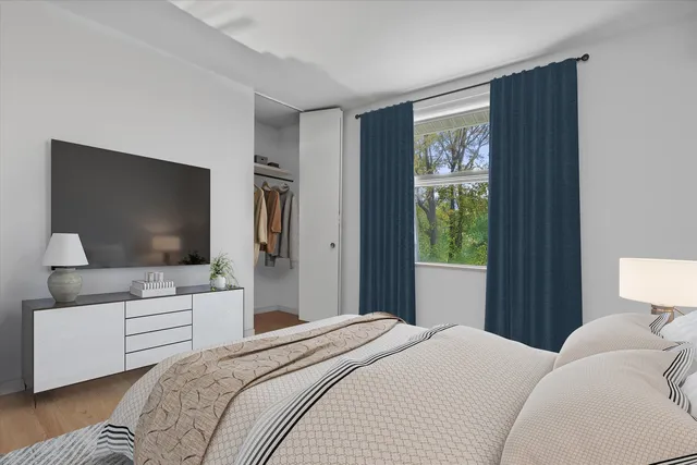 $319,900 | 26892 Iride Drive, Mundelein, IL 60060