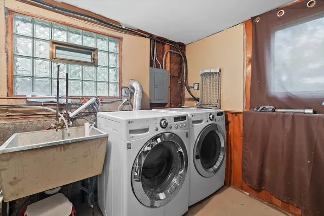 $319,900 | 26892 Iride Drive, Mundelein, IL 60060