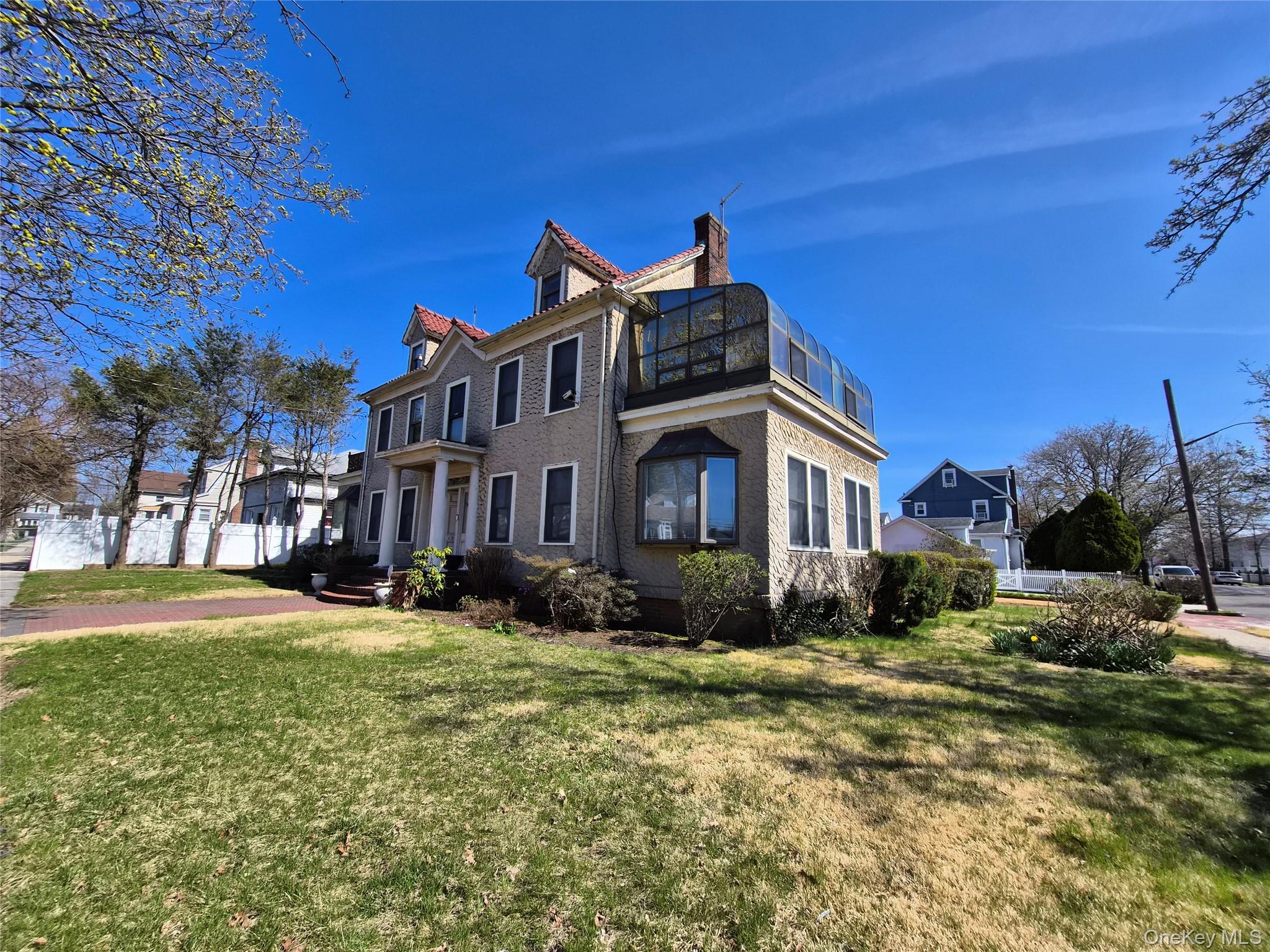 19404 110th Road Queens, NY 11412 - Photo 6 of 9