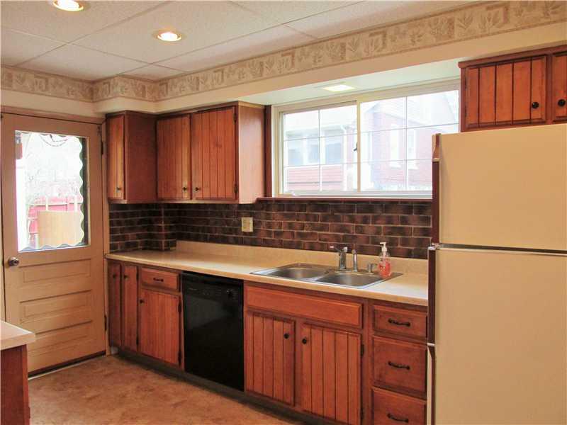 110 Charles Street Butler, PA 16001 - Photo 7 of 21 Kitchen.