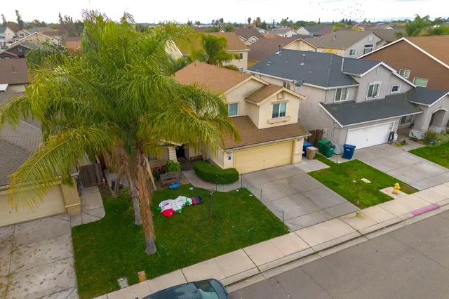 $450,000 | 16347 Lancaster Street, Delhi, CA 95315