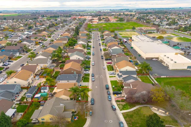 $450,000 | 16347 Lancaster Street, Delhi, CA 95315