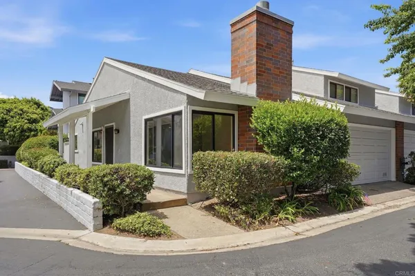 $1,000,000 | 8210 Caminito Modena, La Jolla, CA 92037