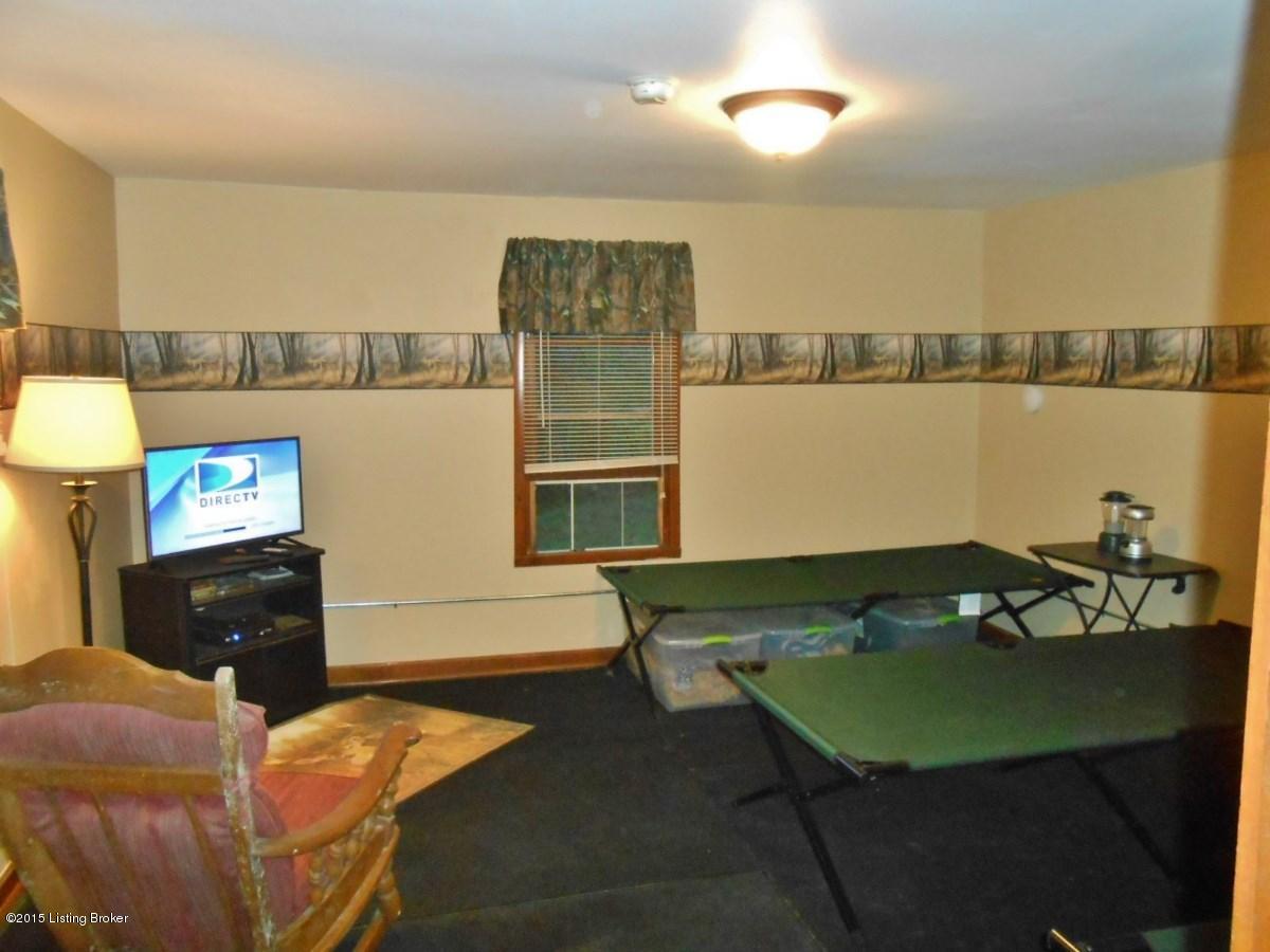3639 Church Of God Road Custer, KY 40115 - Photo 6 of 31 DSCN8173