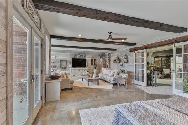 $795,000 | 3620 Cr 3920 Road, Independence, KS 67301