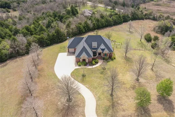 $795,000 | 3620 Cr 3920 Road, Independence, KS 67301