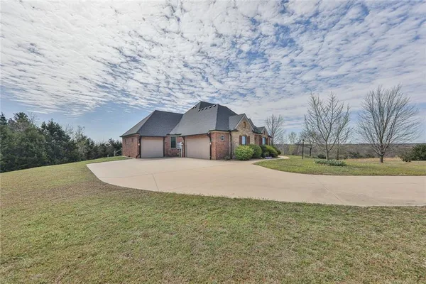 $795,000 | 3620 Cr 3920 Road, Independence, KS 67301
