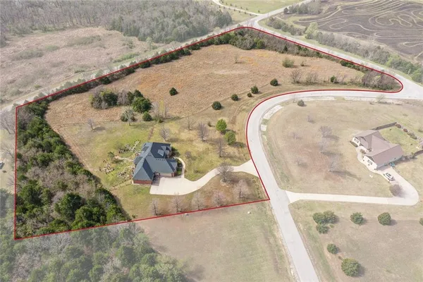 $795,000 | 3620 Cr 3920 Road, Independence, KS 67301