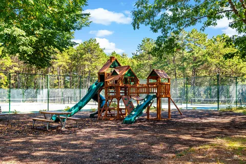 a view of outdoor space with entertaining space