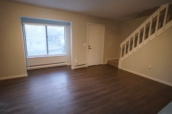 $1,750 | 188 Moreland Avenue, Waterbury, CT 06705