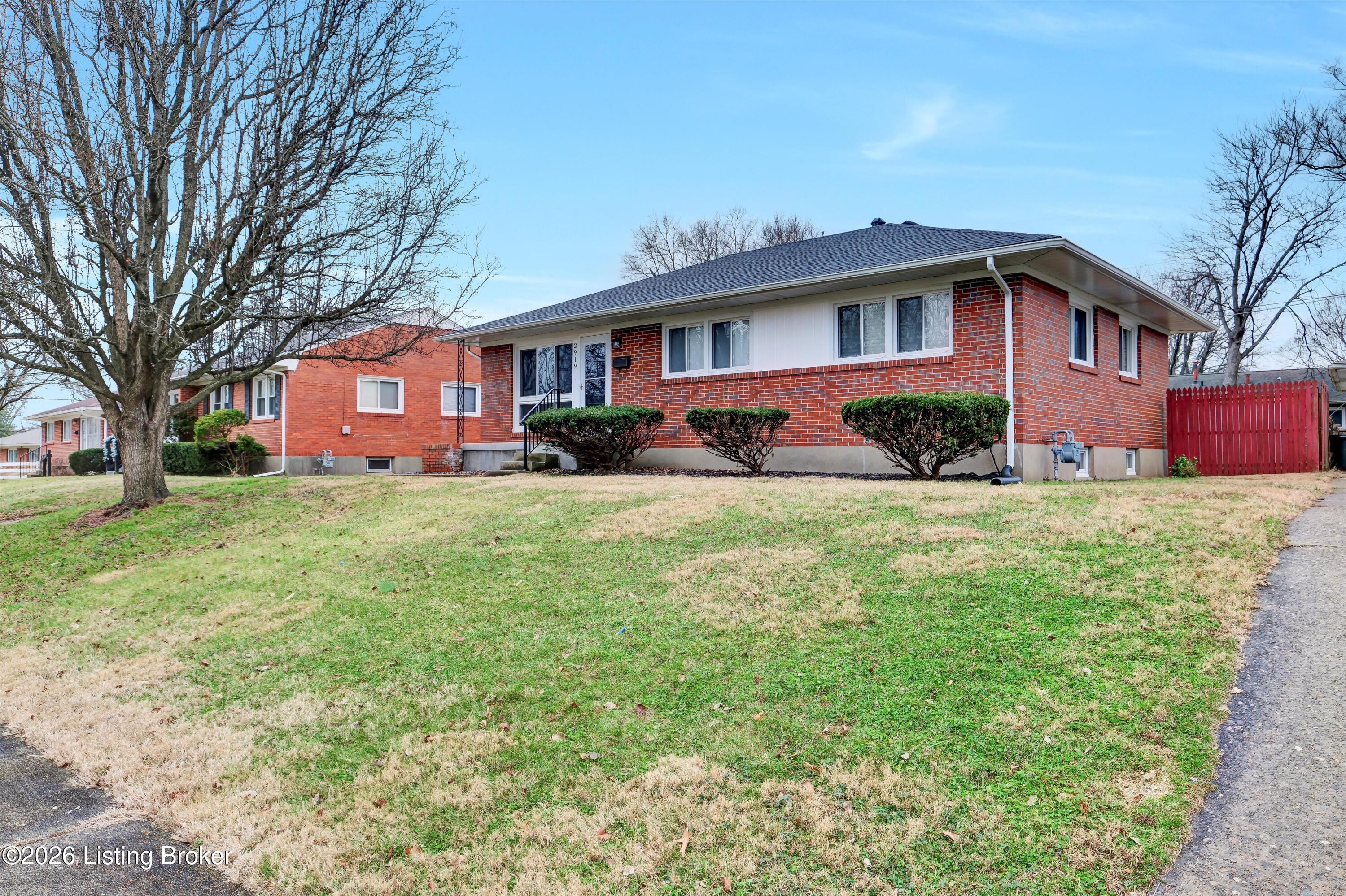 2919 Kings Bridge Road Louisville, KY 40220 - Photo 4 of 47 04-2919 Kings Bridge Rd