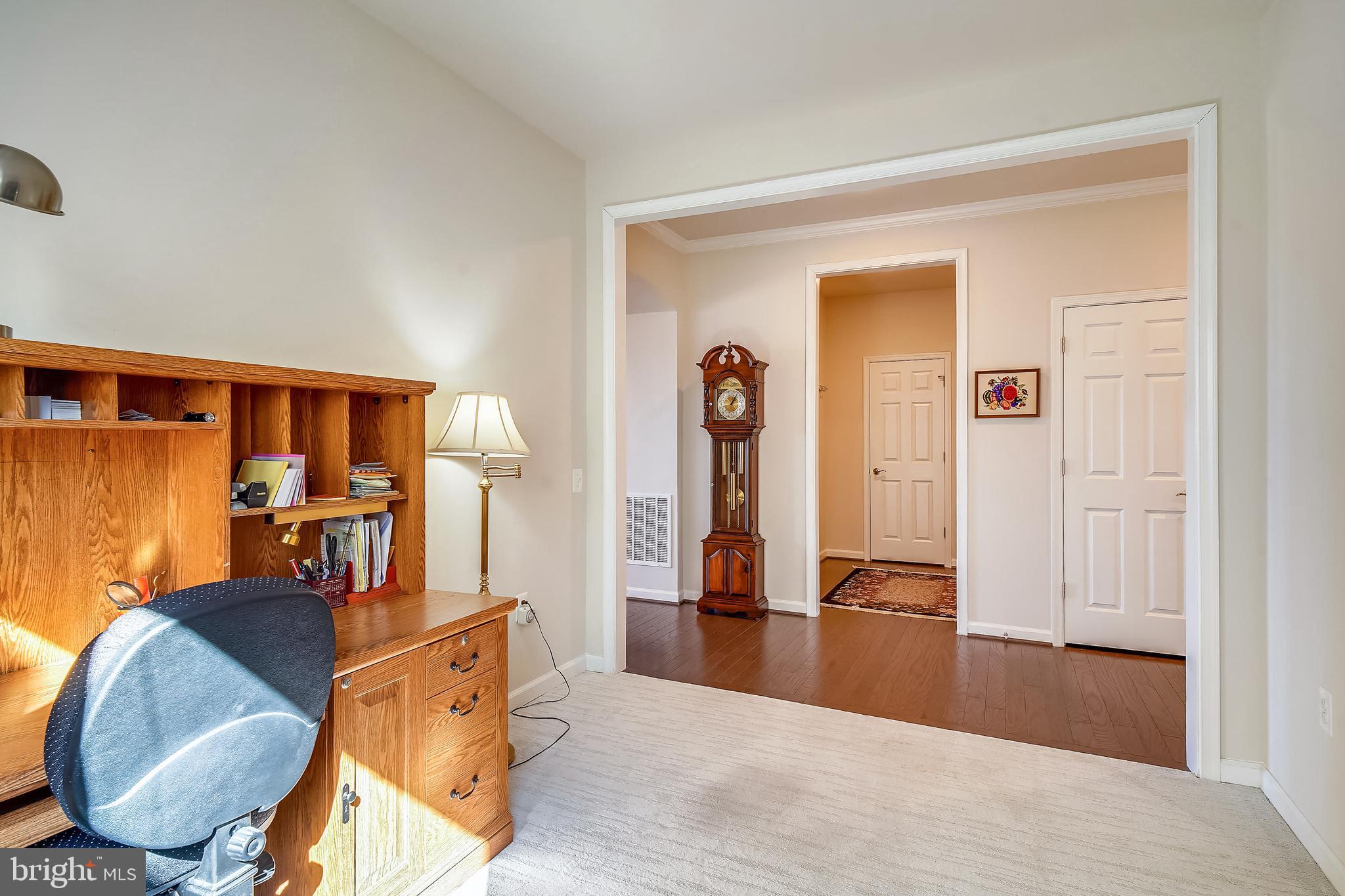 22014 Boneset Way Germantown, MD 20876 - Photo 5 of 18 Office/Den