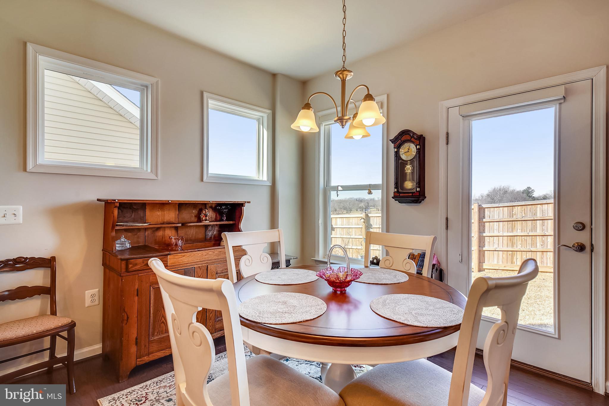 22014 Boneset Way Germantown, MD 20876 - Photo 10 of 18 Eating Area