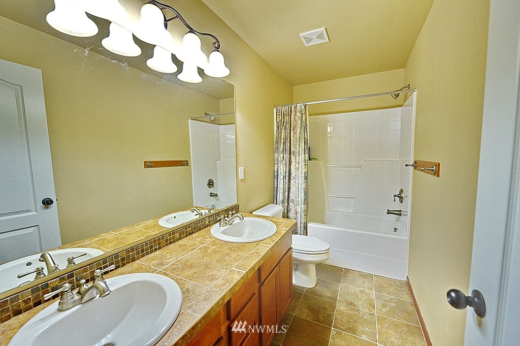 111 197th Street Southwest Bothell, WA 98012 - Photo 15 of 21