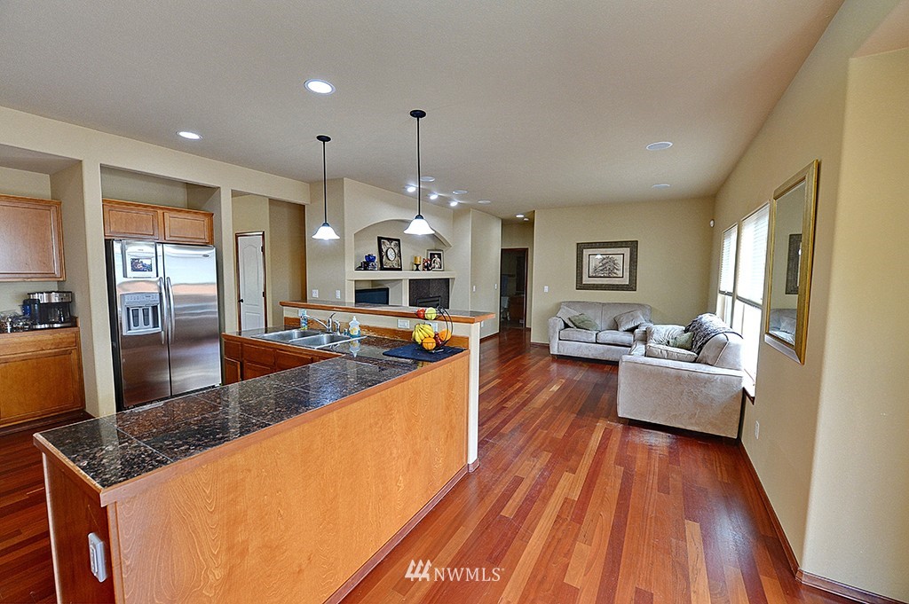 111 197th Street Southwest Bothell, WA 98012 - Photo 9 of 21