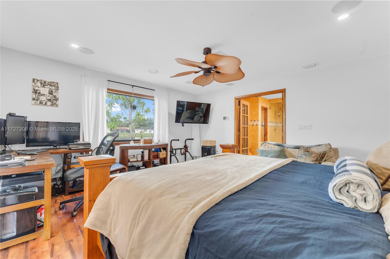 8301 Dundee Terrace Miami Lakes, FL 33016 - Photo 19 of 60 Gallery Image 19