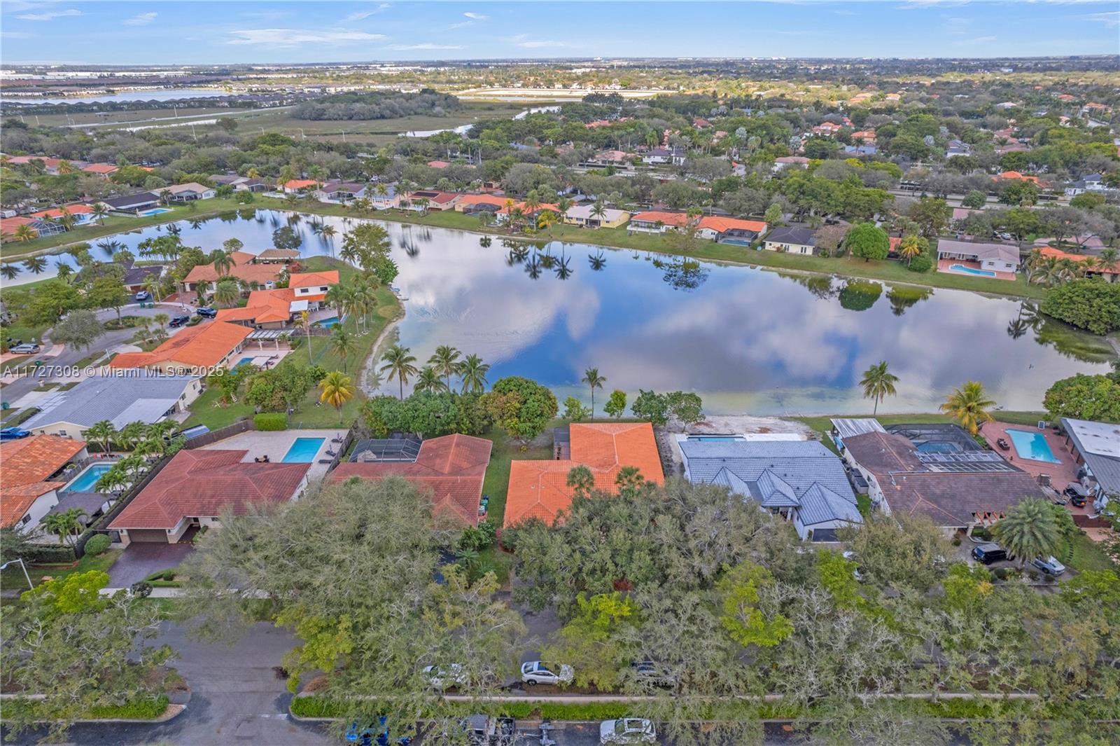 8301 Dundee Terrace Miami Lakes, FL 33016 - Photo 48 of 60 Gallery Image 48