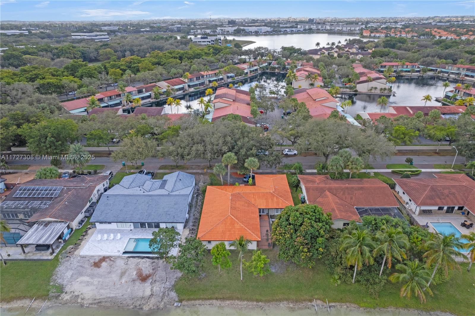8301 Dundee Terrace Miami Lakes, FL 33016 - Photo 50 of 60 Gallery Image 50