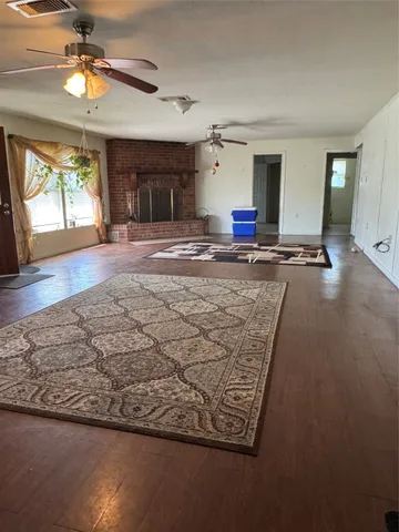 $299,900 | 6674 Fm 3060, Midway, TX 75852