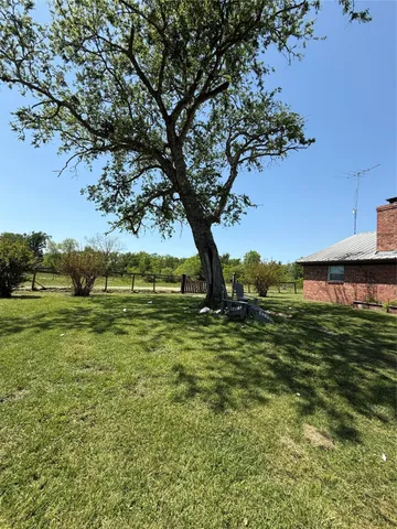 $299,900 | 6674 Fm 3060, Midway, TX 75852